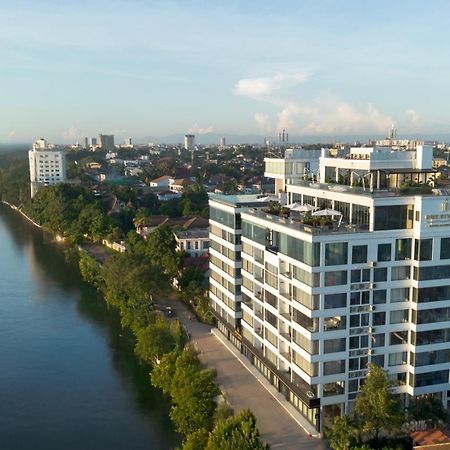 One Riviera Hotel And Residences Ban Souanmone Luaran gambar