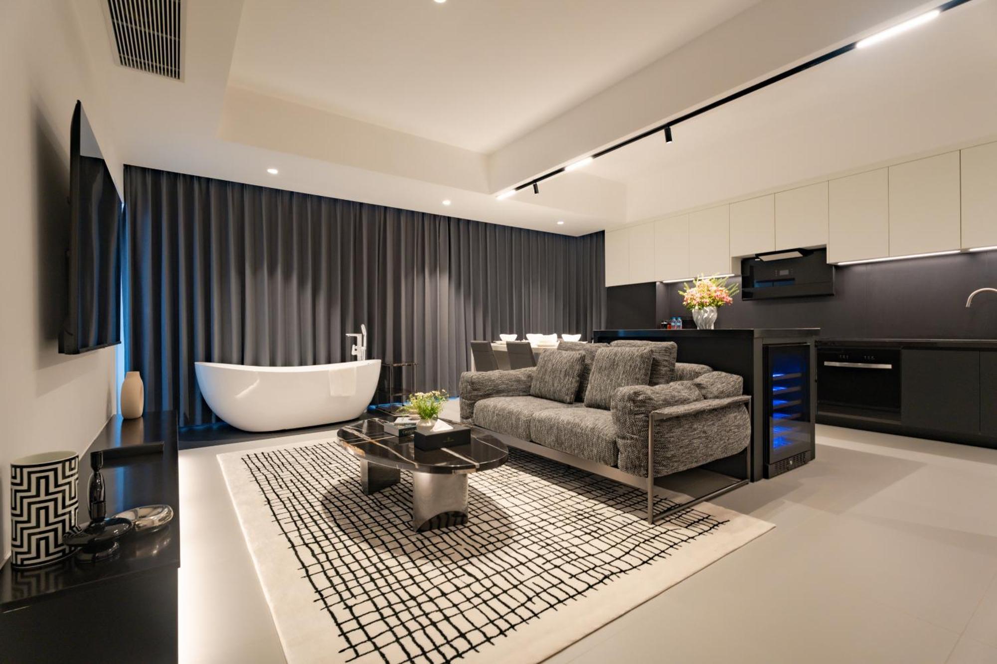 One Riviera Hotel And Residences Ban Souanmone Luaran gambar