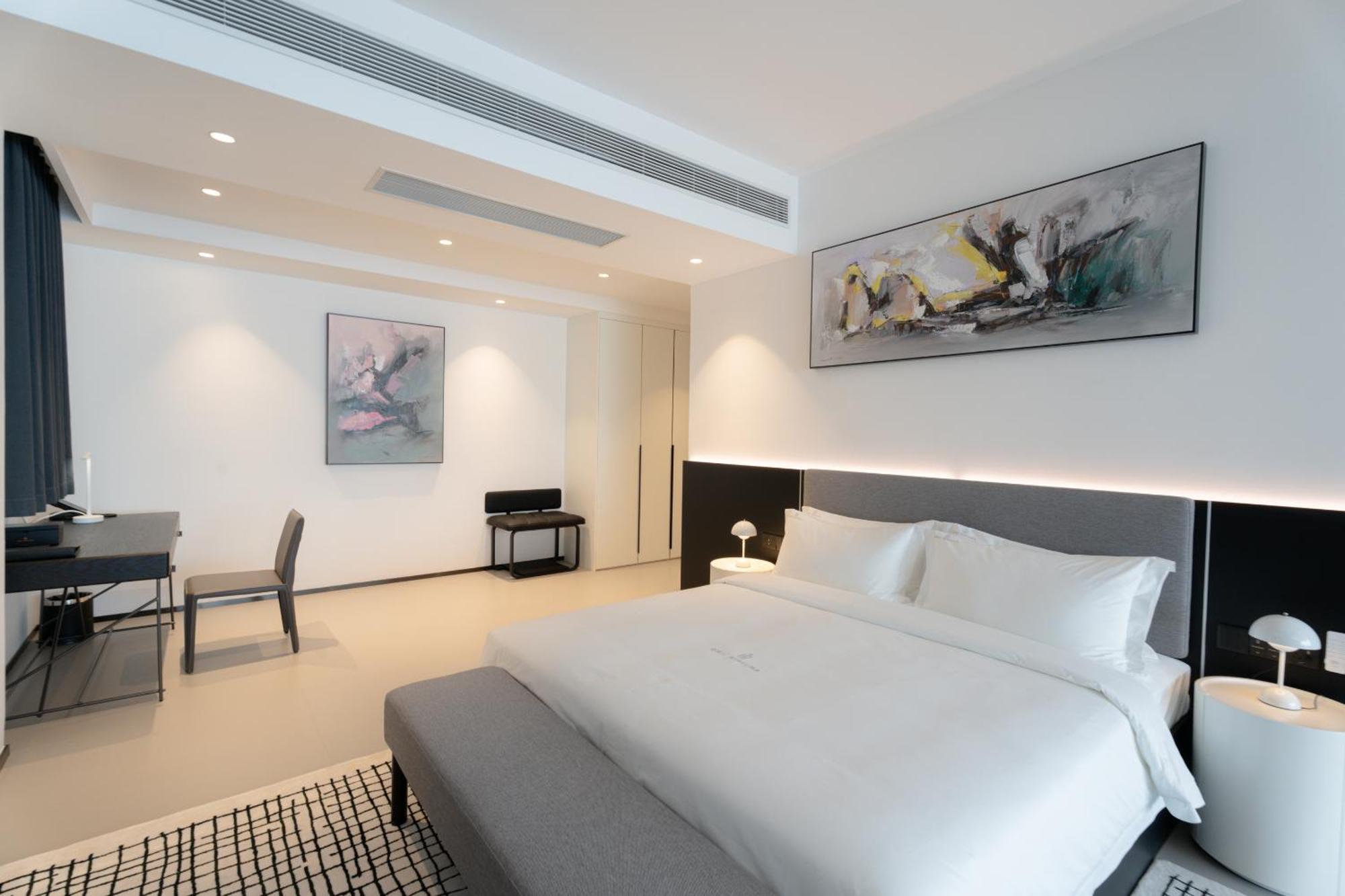 One Riviera Hotel And Residences Ban Souanmone Luaran gambar