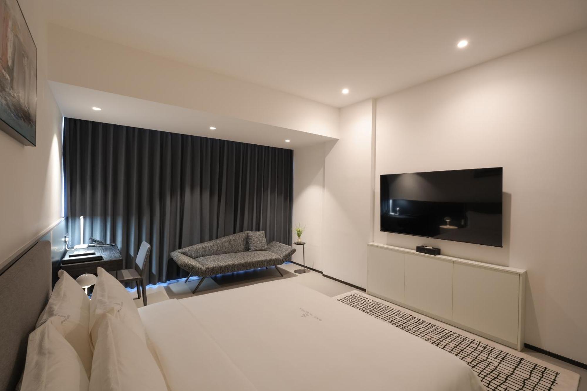 One Riviera Hotel And Residences Ban Souanmone Luaran gambar